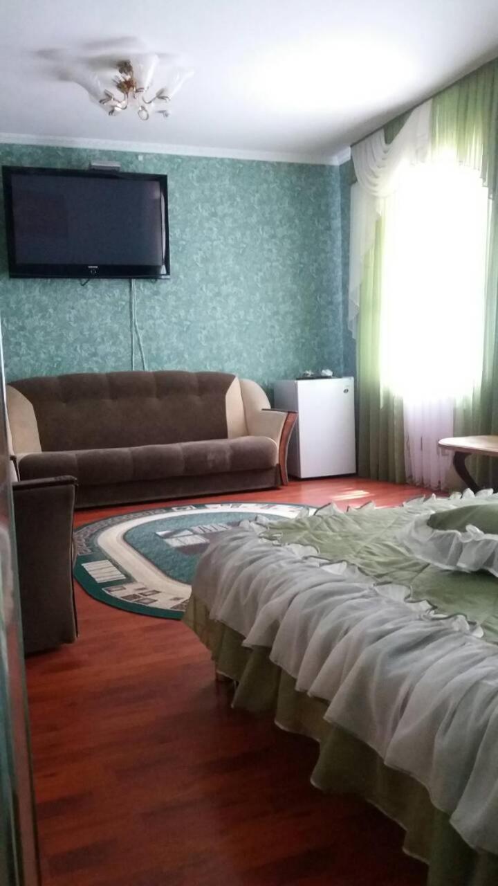 Hotel Tropicana Svitlovods'k Luaran gambar
